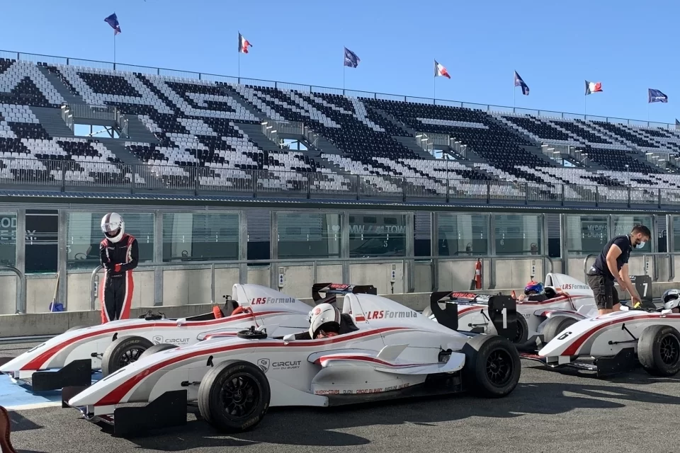 Stage de pilotage Formule Renault - Circuit Magny Cours Club