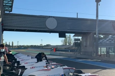 Stage de pilotage Formule Renault au Circuit de Dijon Prenois