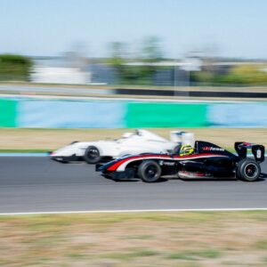 Stage de pilotage en Formule 4 - APPRENTISSAGE : Circuit CLUB de Magny-Cours (58)